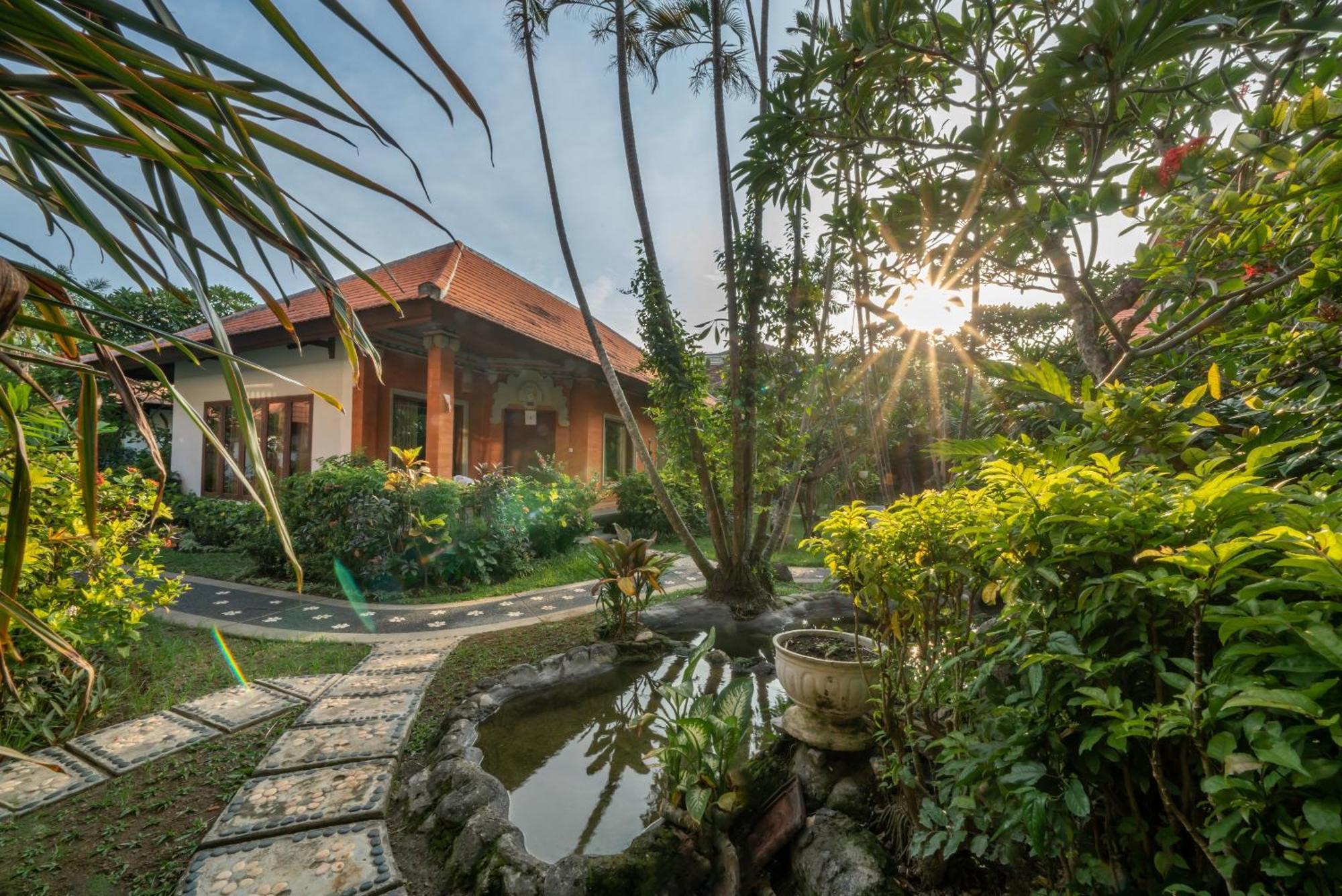 Three Brothers Bungalows & Villas Legian Eksteriør billede